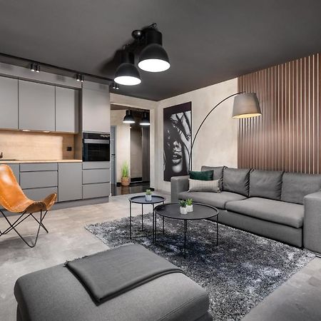 Luxury Elit Apartment PUY Eksteriør bilde